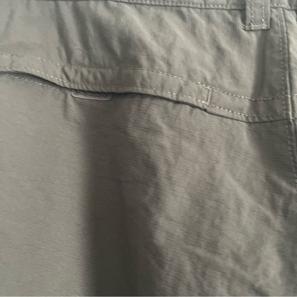 The North Face men’s shorts size 34 hiking shorts  gray EUC - Picture 5 of 11